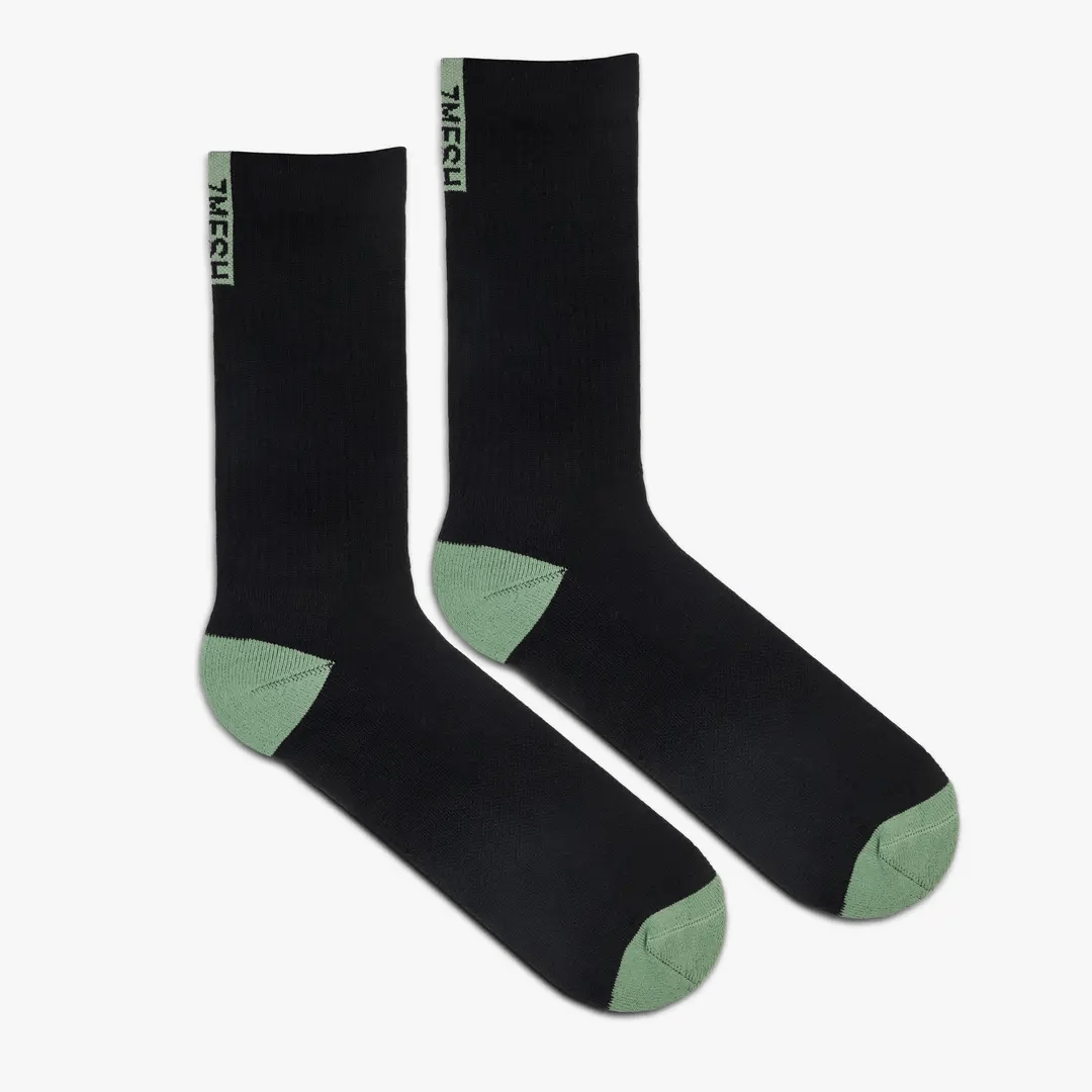 7mesh Gravity Sock Black / S Apparel - Clothing - Socks