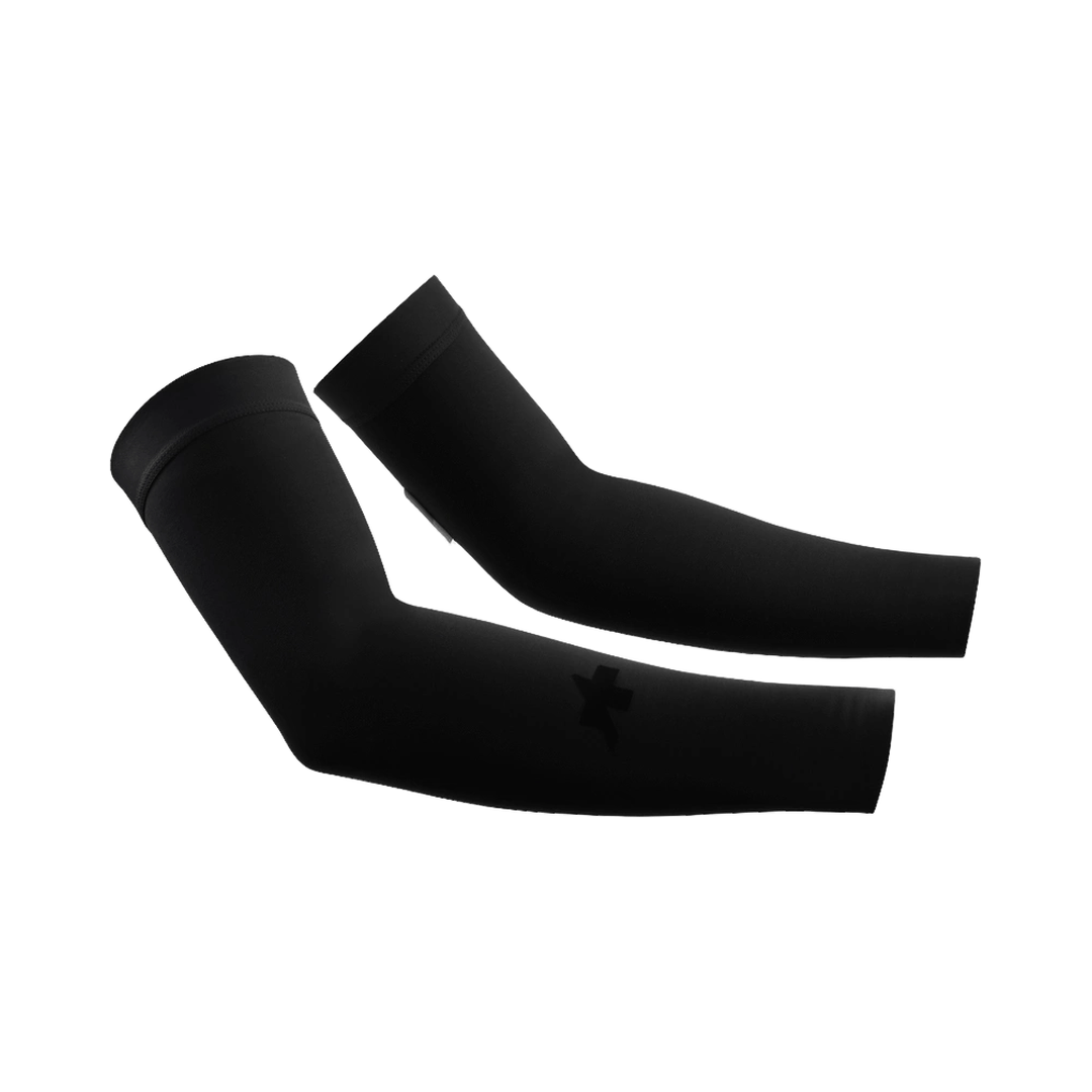 ASSOS R Winter Arm Warmers P1 blackSeries / II Apparel - Apparel Accessories - Warmers - Arm