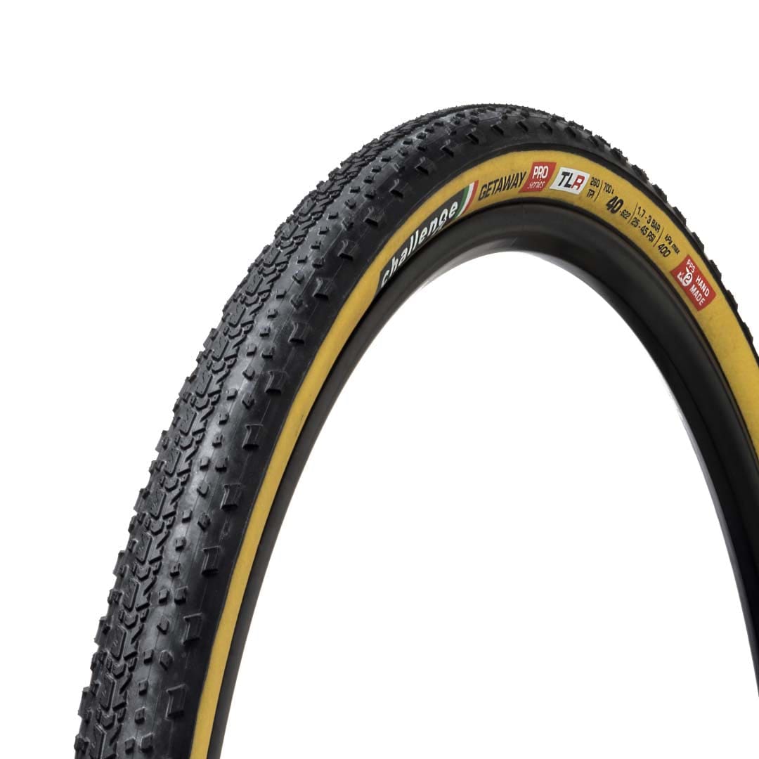 Challenge Getaway Black/Tan 700c x 40mm Gravel Tires