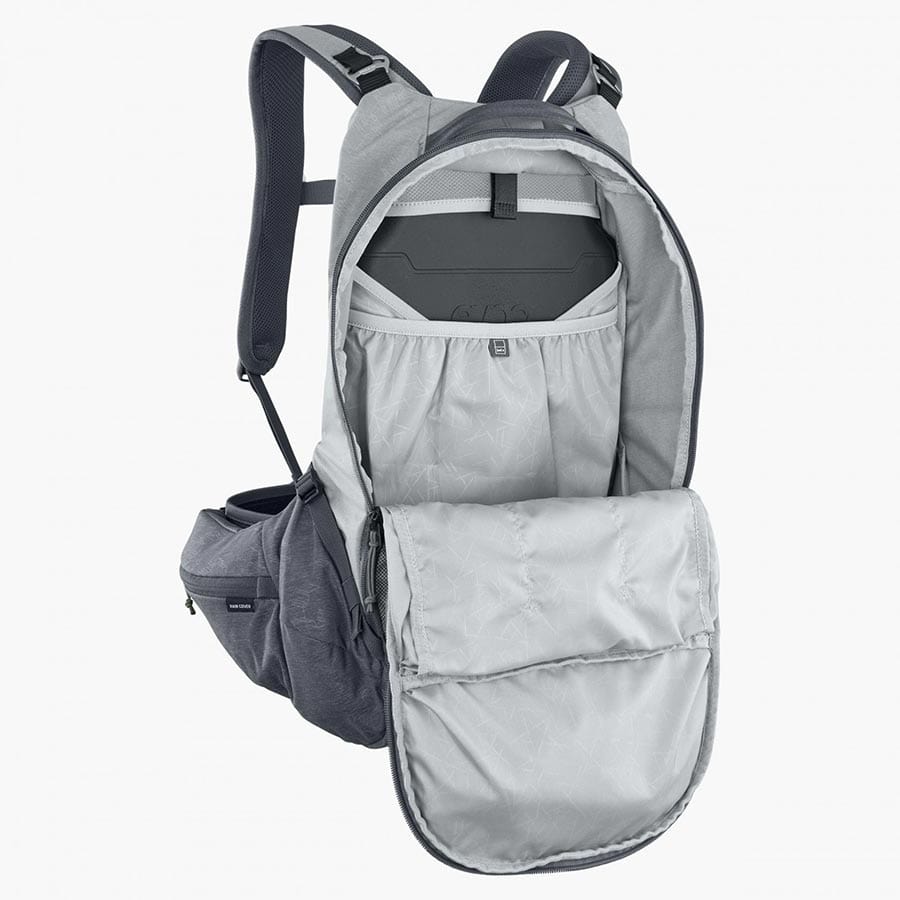 EVOC Trail Pro 16 Protector Backpacks