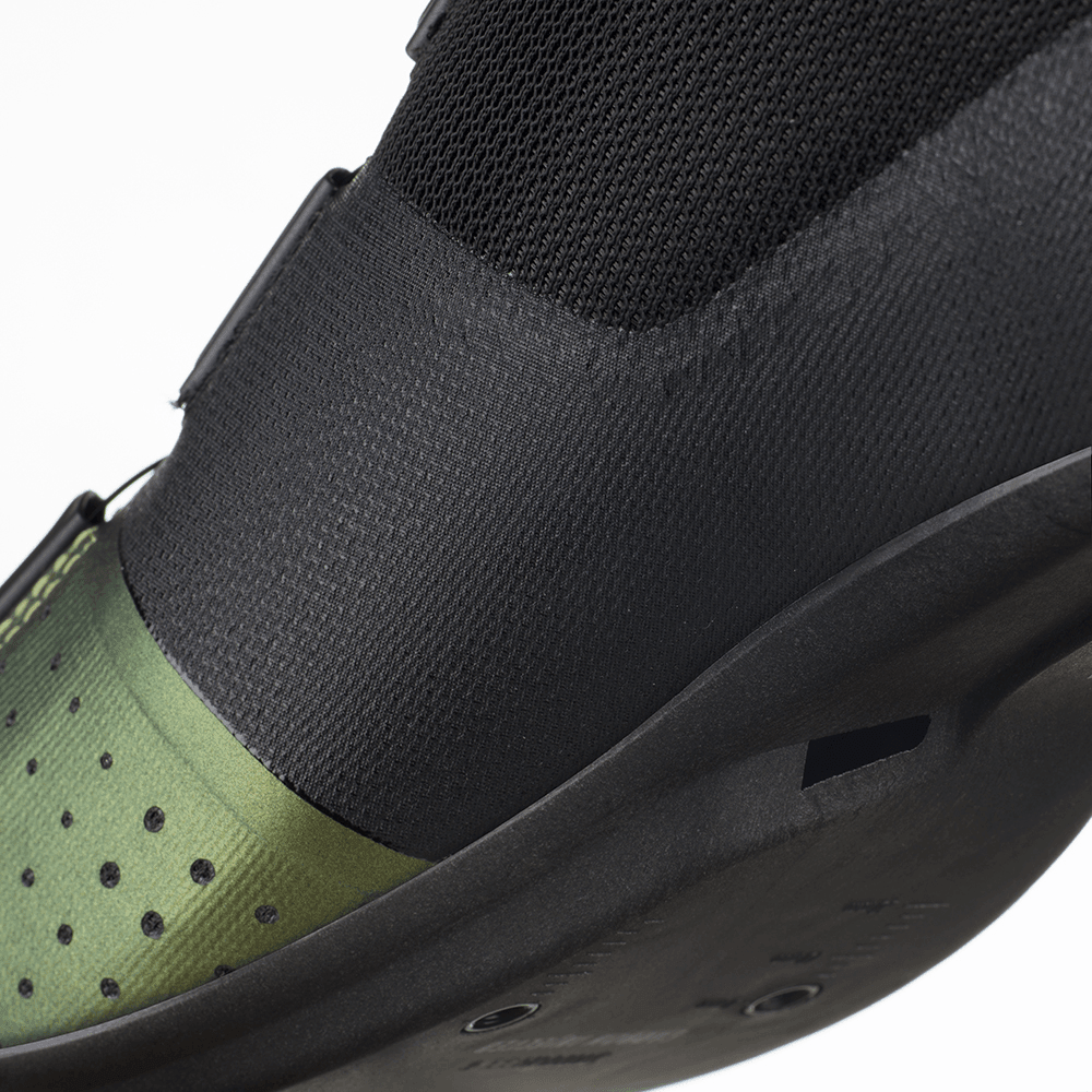 fizik Tempo Overcurve R4 Iridescent Shoe Apparel - Apparel Accessories - Shoes - Road