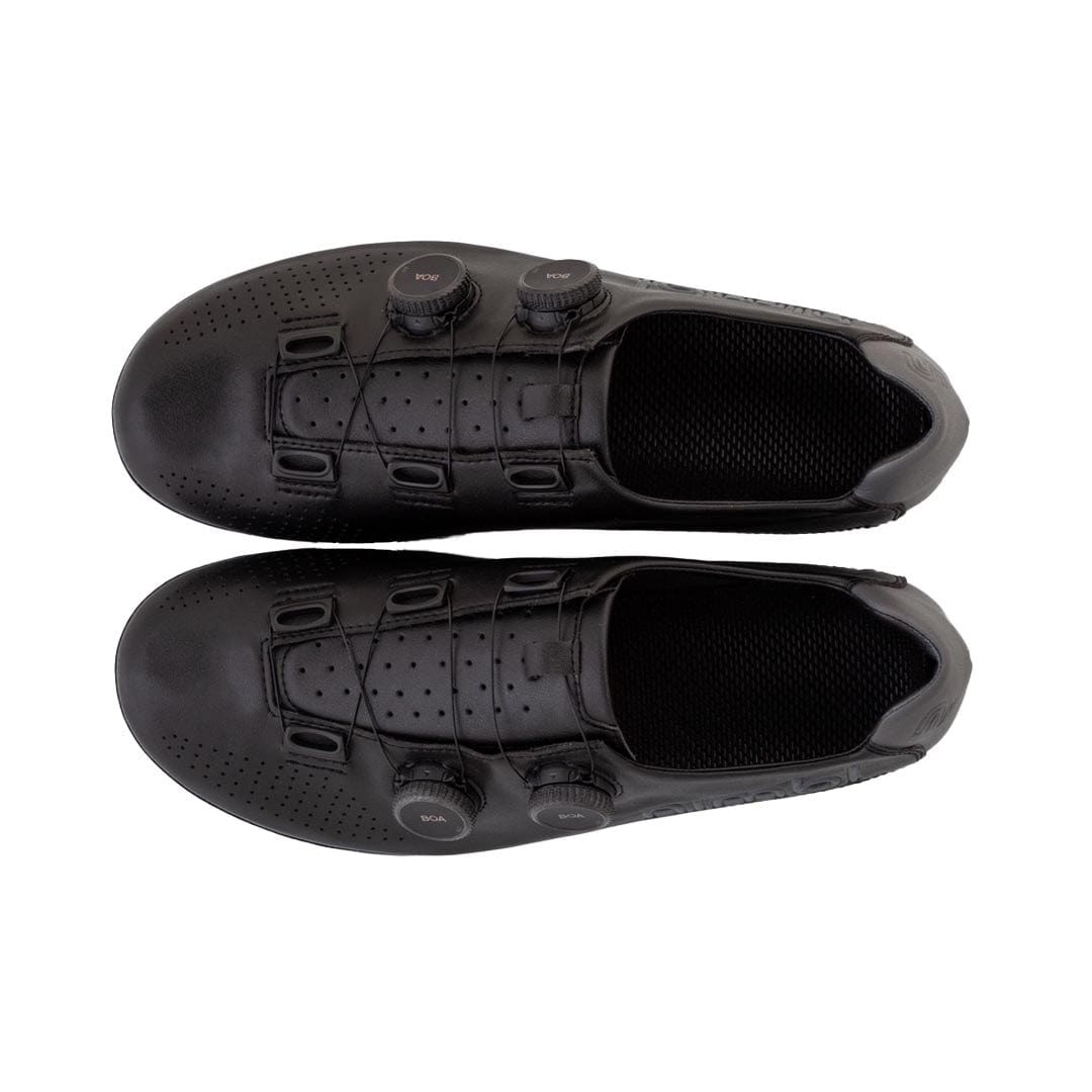 Open Box - Nimbl EXCEED Shoe Black 44 (Small Scuff On Sole) Apparel - Apparel Accessories - Shoes - Road