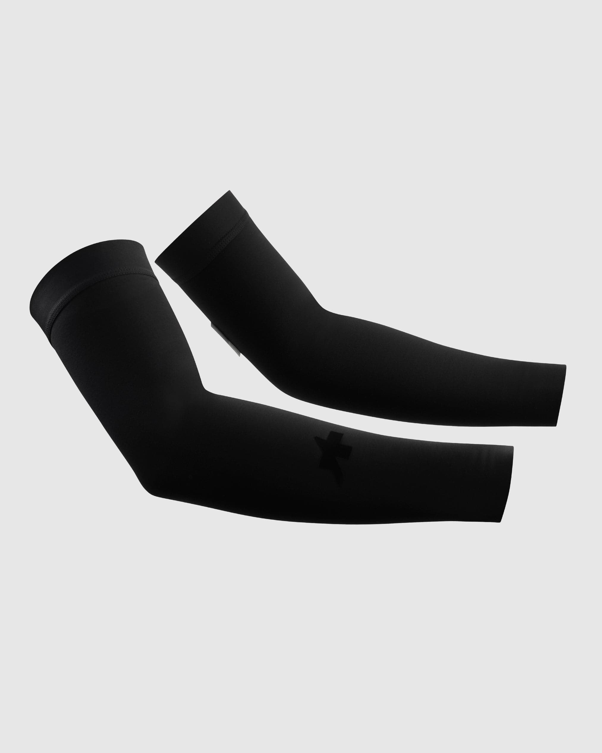 R Winter Arm Warmers P1 blackSeries / I Apparel - Apparel Accessories - Warmers - Arm