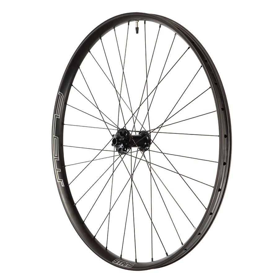 Stans No Tubes Flow CB7 Front, 29'' / 622, Holes: 32, 15mm TA, 110mm Boost, Disc IS 6-bolt / 29 Wheels